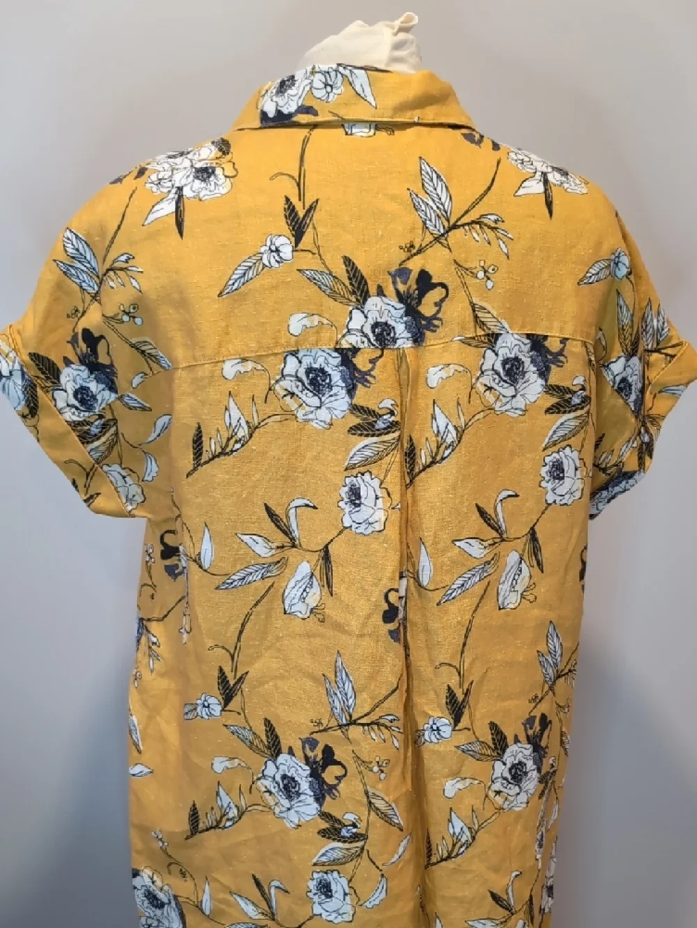 Simons Contemporaine Yellow Floral Shirt Dress - Picture 6 of 10